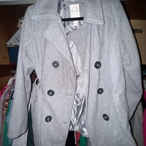 Elegant Women's Gray Pea Coat